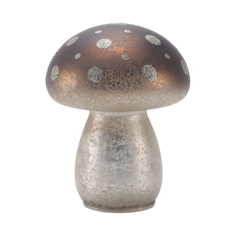 Ornement de champignon fait à la main avec décoration LED