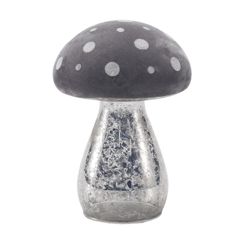 Ornement de champignon fait à la main avec décoration LED